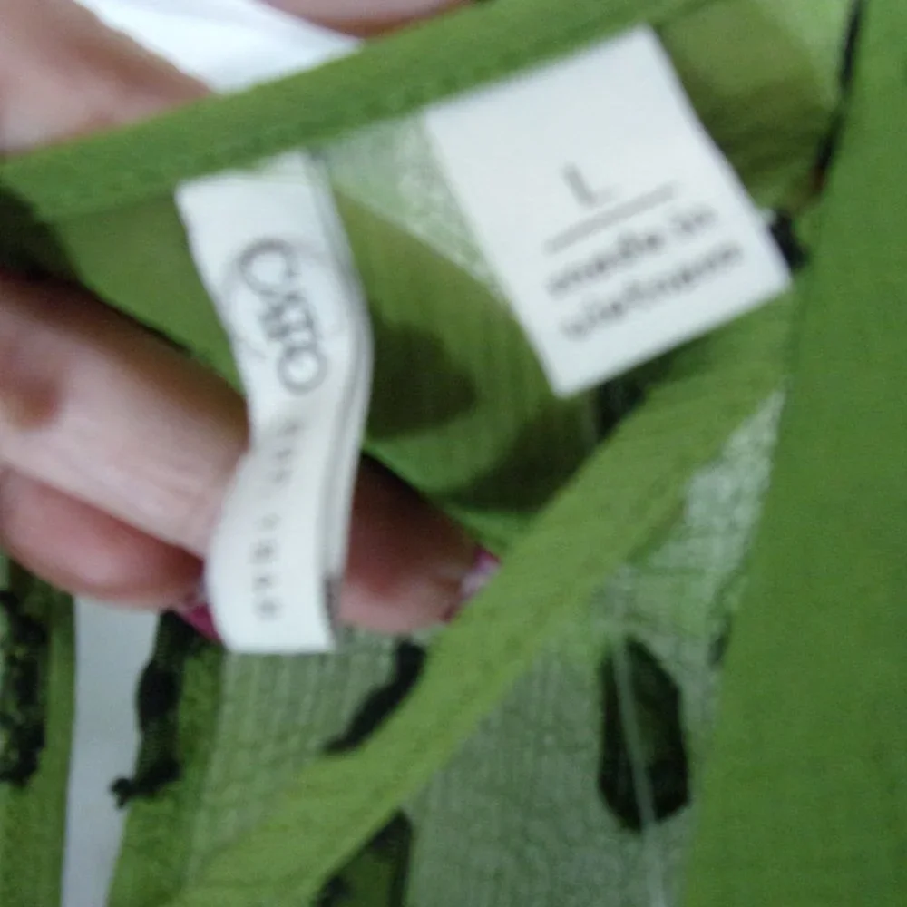 Green & Black 2 piece Blouse and Tank Set Size L  NWT - Picture 4 of 5